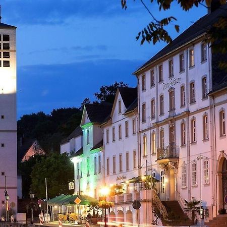 Historisches Hotel Zum Schwan Bad Karlshafen Kültér fotó