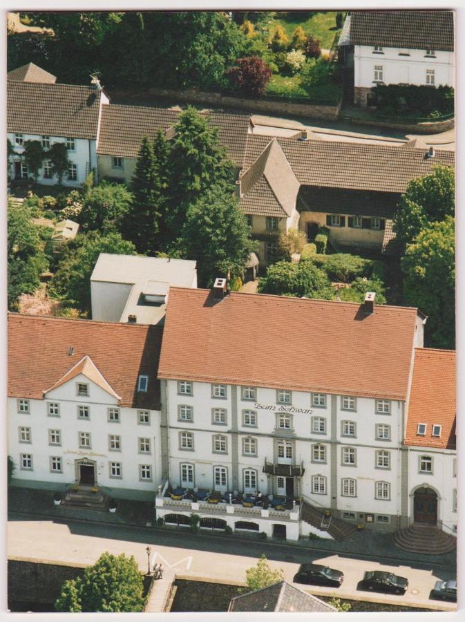 Historisches Hotel Zum Schwan Bad Karlshafen Kültér fotó